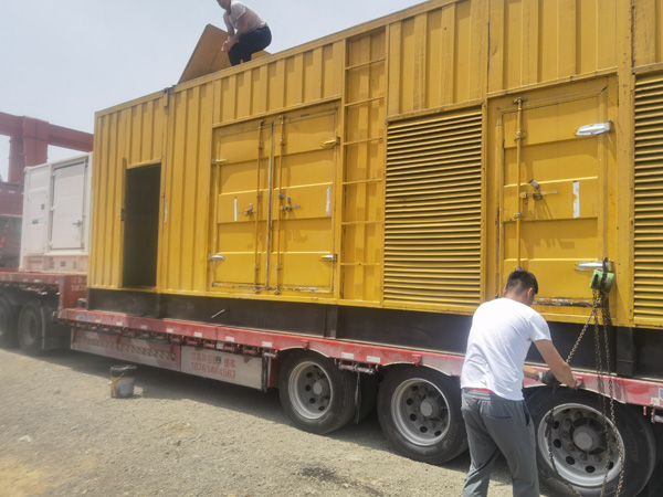 南浔发电机出租100KW发电机需要什么规格的电缆线?
