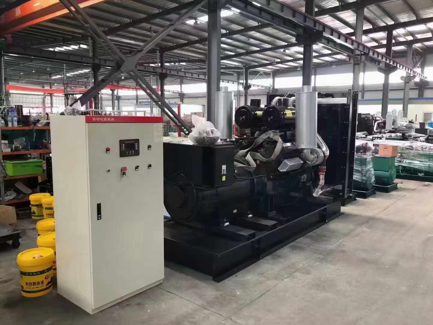 南浔柴油发电机运行时的噪音和振动水平如何?